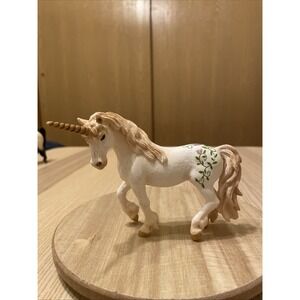 Schleich Pegasus Horse Figure Silver Moon Stars